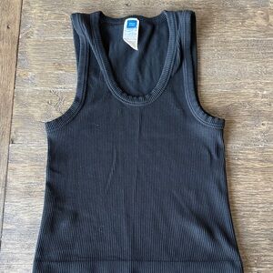 Old Navy Seamless Ribbed Crop Tank Top